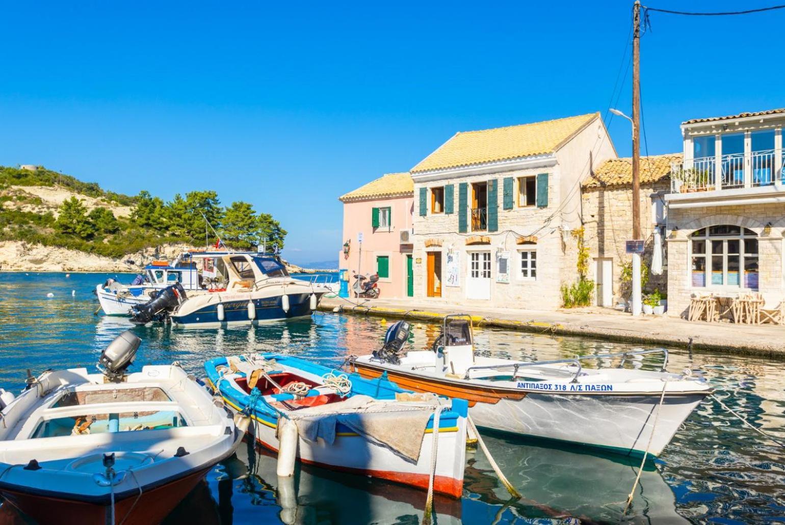 Spiros Jetty House Leilighet Longós Eksteriør bilde
